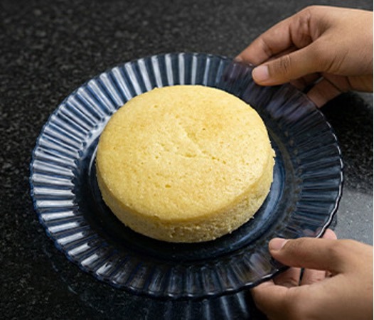 Prepared butterscotch cake