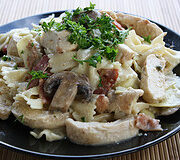 Creamy chicken pasta with mushrooms and bacon