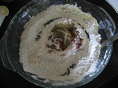 Flour mixture for chicken coating