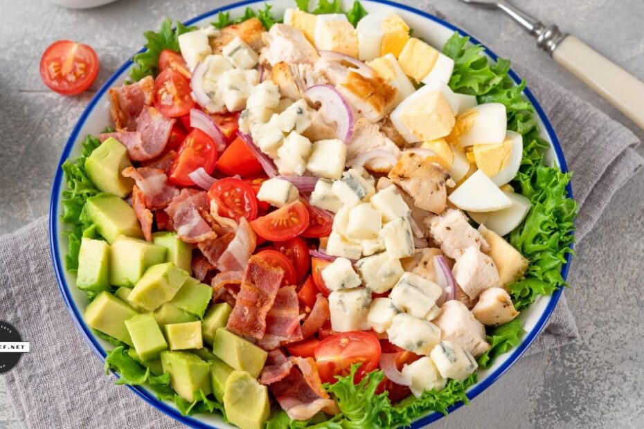 close up of keto-friendly Cobb salad
